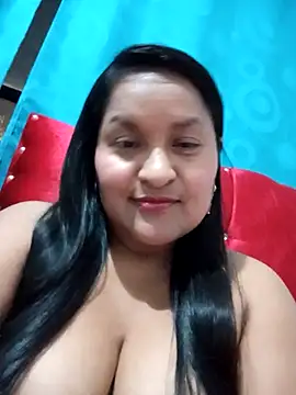 lucia00xx online show from 11-17-25, 01:44