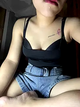 Lyly69699 online show from 10-19-25, 05:30