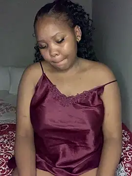 Scarlettxx21 online show from 04-15-26, 08:09