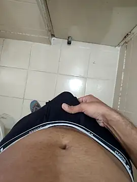 fueyyvvirub online show from 02-19-26, 07:26