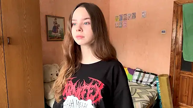 Snapshot of EhtelBiondi chatting on 01-10-26, 08:16 EhtelBiondi online show from 01-10-26, 08:16