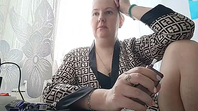 Snapshot of Melorini chatting on 02-20-26, 03:36 Melorini online show from 02-20-26, 03:36