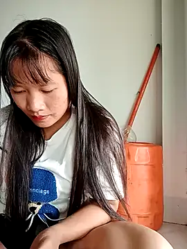 TrangNemo online show from 10-06-25, 09:07