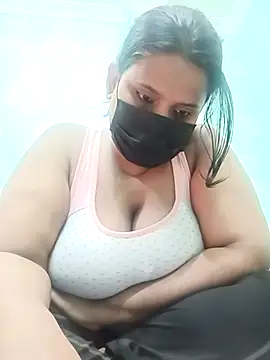 Snapshot of Puja_bhabhi_hot chatting on 01-12-26, 02:50 Puja bhabhi hot online show from 01-12-26, 02:50