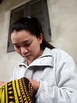 Snapshot of kun-love chatting on 03-17-26, 02:38 kun-love online show from 03-17-26, 02:38