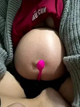 Snapshot of -Harper- chatting on 01-06-26, 08:51 -Harper- online show from 01-06-26, 08:51