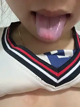 Snapshot of -Harper- chatting on 01-07-26, 01:57 -Harper- online show from 01-07-26, 01:57