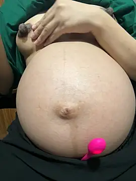 Snapshot of -Harper- chatting on 02-07-26, 06:17 -Harper- online show from 02-07-26, 06:17