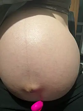 Snapshot of -Harper- chatting on 02-24-26, 04:54 -Harper- online show from 02-24-26, 04:54