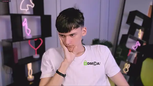 Snapshot of rico_steel chatting on 10-09-25, 08:56 rico steel online show from 10-09-25, 08:56