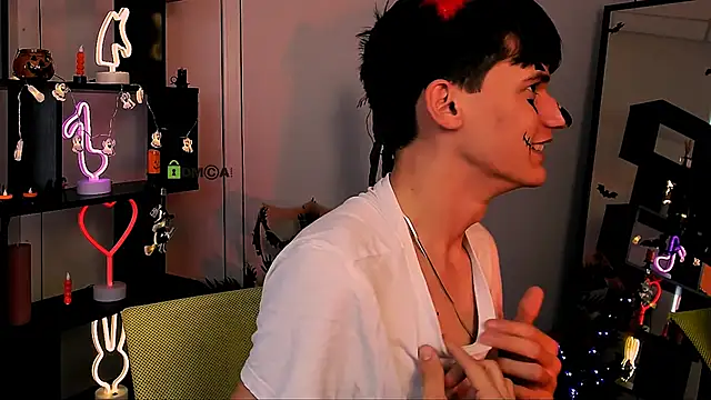 Snapshot of rico_steel chatting on 10-30-25, 09:33 rico steel online show from 10-30-25, 09:33