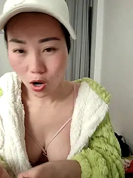 nini10052025 online show from 01-12-26, 02:00