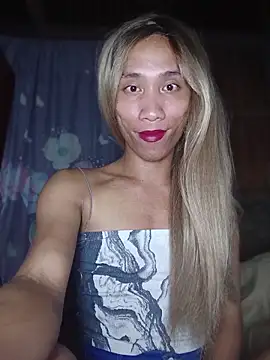 Snapshot of asian_queen31 chatting on 06-12-26, 10:47 asian queen31 online show from 06-12-26, 10:47