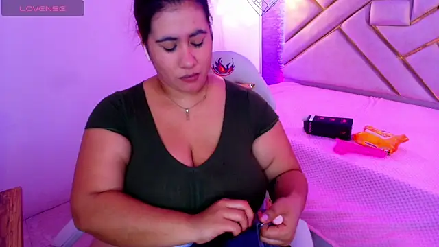 Addyy 02 online show from 10-16-25, 11:33