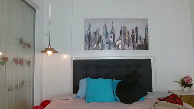 andresnoir  online show from 12-15-25, 02:21