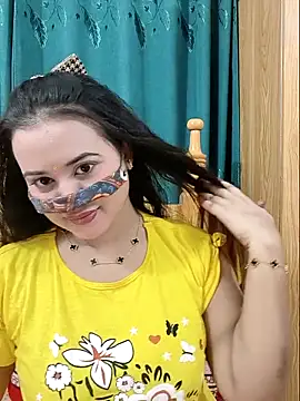 Beauty Queen Soniya online show from 05-28-26, 11:51