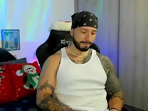 Dave-Max01 online show from 12-19-25, 12:45