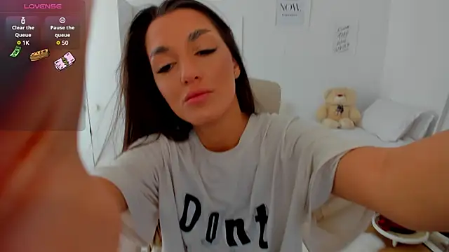 bubbledoll77 online show from 05-11-26, 07:25