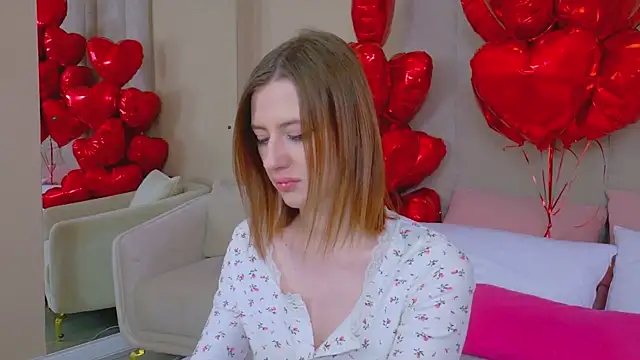 JessiJull online show from 02-15-26, 05:09