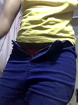 Snapshot of Venusasss chatting on 11-23-25, 05:35 Venusasss online show from 11-23-25, 05:35