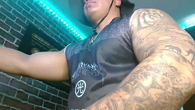 jordan bigcock  online show from 11-30-25, 06:45