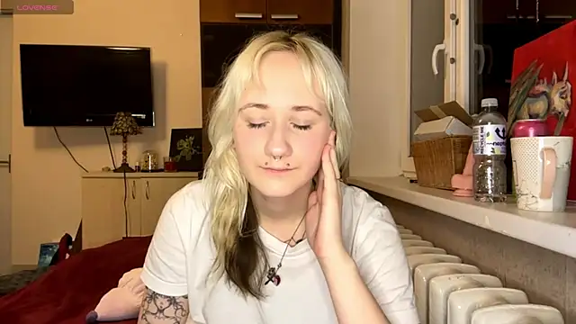 Ulemonala Cute online show from 11-18-25, 06:34