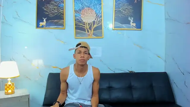 Little nicoll online show from 04-07-26, 12:33