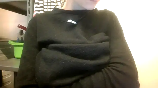 SuperValentina online show from 03-28-26, 04:28