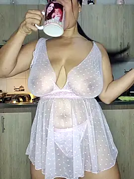 karla-bruni online show from 02-04-26, 10:10