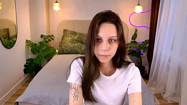 Snapshot of Amber__lust chatting on 10-10-25, 01:32 Amber lust online show from 10-10-25, 01:32