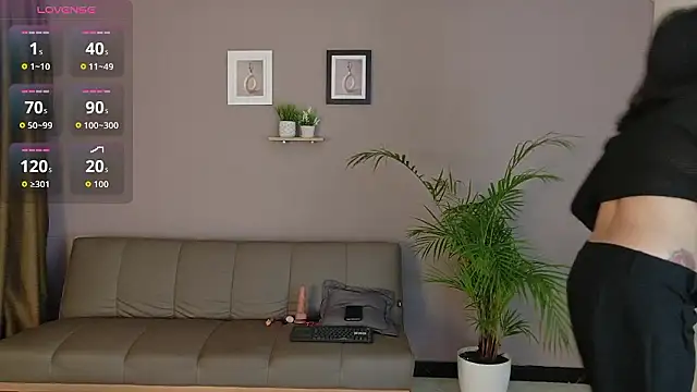 ZahraMilf online show from 01-13-26, 08:14