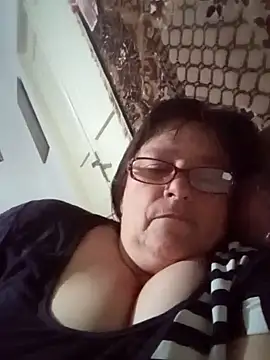 MilaCold5443 online show from 04-19-26, 08:33