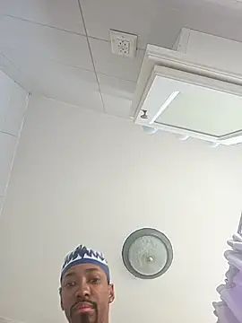 SLIM-BONEZ-N-HARMONY online show from 01-16-26, 03:05