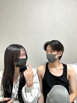 Snapshot of RAITO_ST chatting on 11-03-25, 03:46 RAITO ST online show from 11-03-25, 03:46