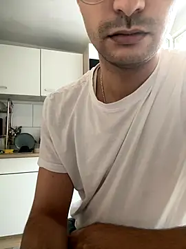 Arabianrainbow online show from 10-11-25, 10:03