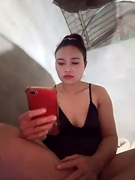 Snapshot of Rabbit-small chatting on 12-05-25, 01:03 Rabbit-small online show from 12-05-25, 01:03