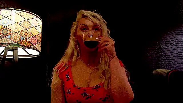 Snapshot of LeticiaReys chatting on 02-23-26, 11:29 LeticiaReys online show from 02-23-26, 11:29