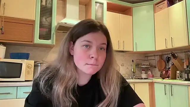 Crave Elise online show from 10-22-25, 06:35