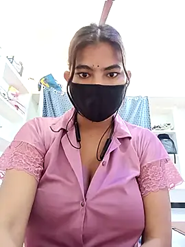 Hot radhaji online show from 03-21-26, 01:10