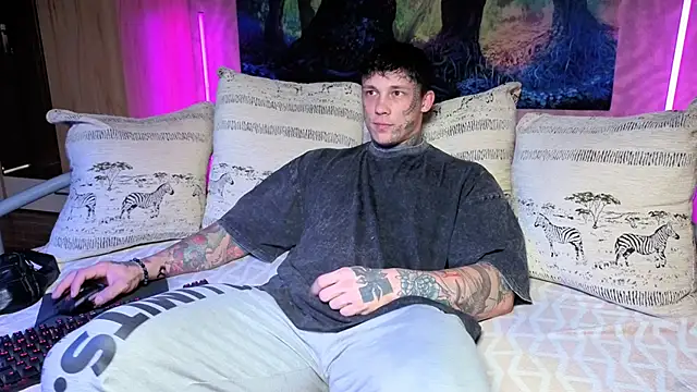 Anubisgods online show from 10-18-25, 05:54