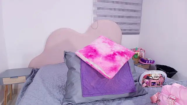 lu mystic online show from 04-18-26, 03:10