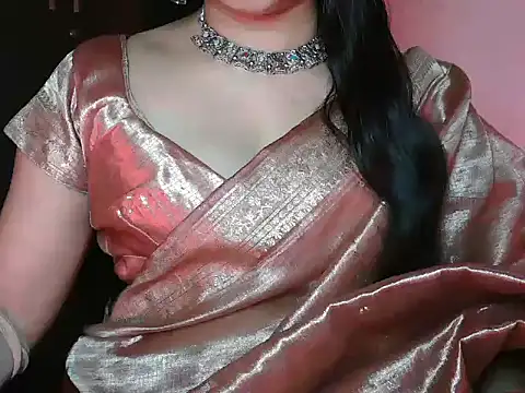 Snapshot of Royal_zara chatting on 03-09-26, 03:05 Royal zara online show from 03-09-26, 03:05