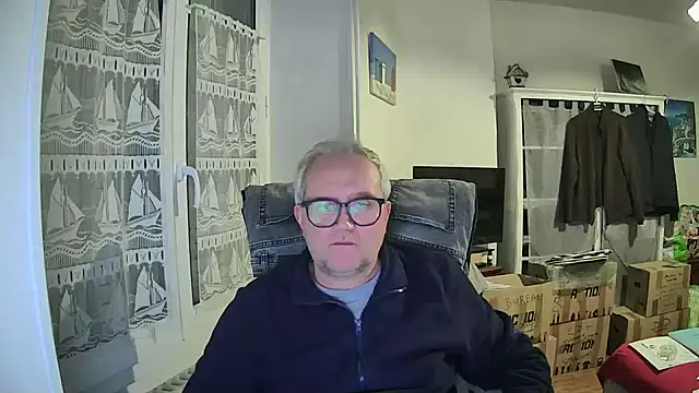 Snapshot of macdut67 chatting on 02-17-26, 02:19 macdut67 online show from 02-17-26, 02:19