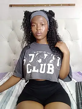 Pixelprincess28 online show from 10-17-25, 12:08