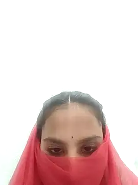 Snapshot of RAYI_Queen_15 chatting on 11-29-25, 03:26 RAYI Queen 15 online show from 11-29-25, 03:26