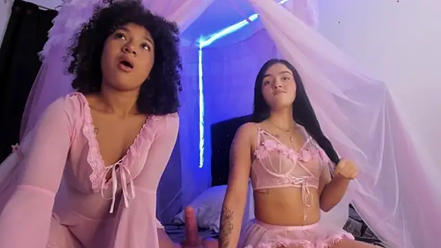 ailen aria online show from 10-12-25, 03:22