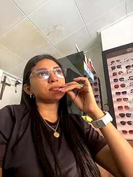 oralin online show from 11-22-25, 12:15