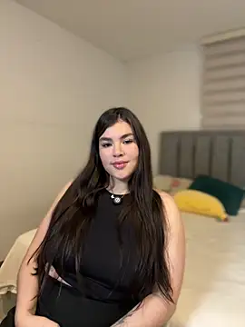 Snapshot of Isabella_LaRue chatting on 02-22-26, 07:12 Isabella LaRue online show from 02-22-26, 07:12