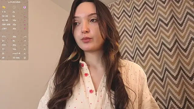 SylviaHamilton online show from 04-25-26, 01:52