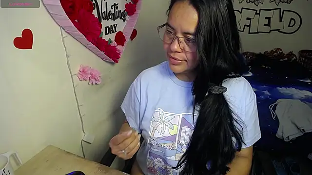 Miss  kendra  online show from 04-11-26, 11:47